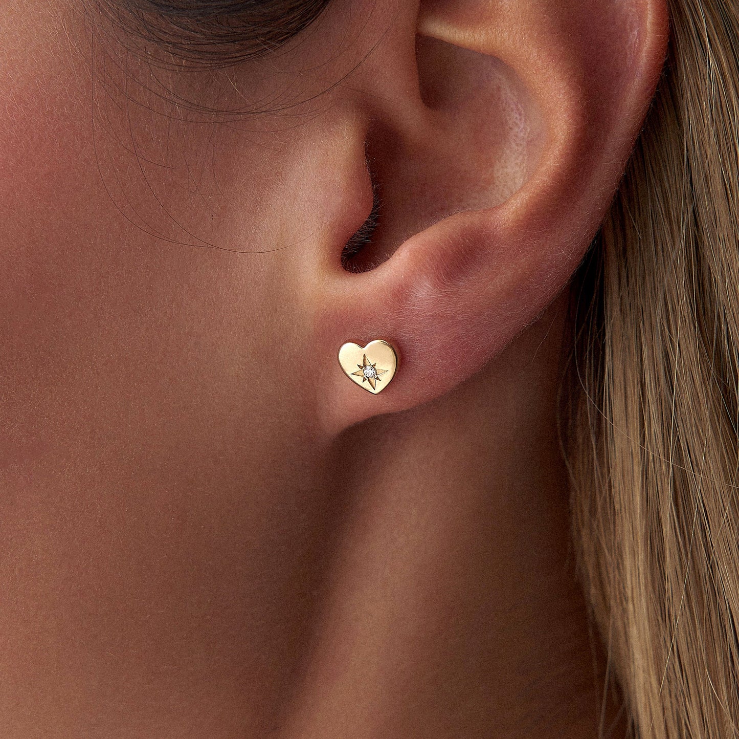 Minimal Diamond Heart Studs in 14K Gold-1